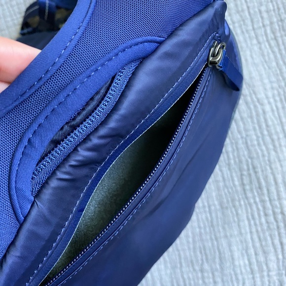 Lululemon Run All Day Backpack II Blueberry Jam - Picture 9 of 15